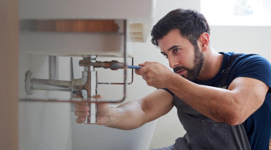 Sink faucet installation in Gurdon, AR